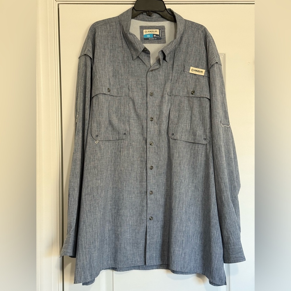 Magellan Outdoors Blue and Gray Relaxed Fit Button Down Shirt Button Sleeves 3xl